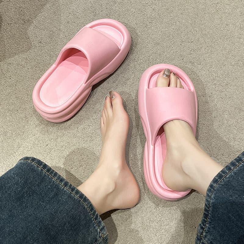 【クッションデザイン × 快適な履き心地 × カジュアル系】+6cm厚底サンダル