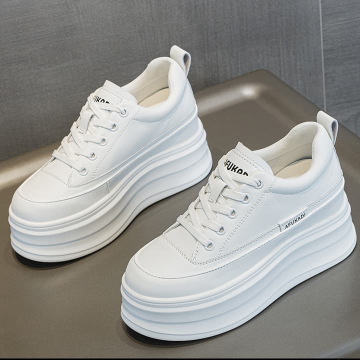 【脚長×軽量キャンバス×韓国シンプル】+10cm厚底 身長アップ スニーカー