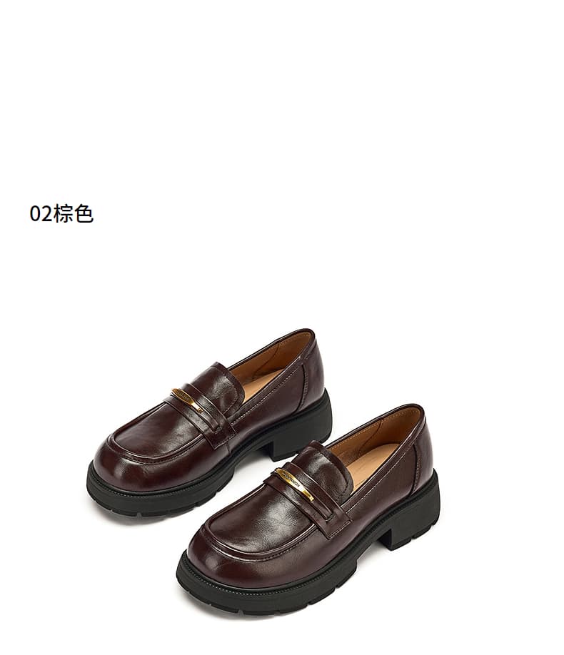 【金具アクセント×クラシックフォルム×学院風】+5.5cm厚底脚長ローファーパンプス