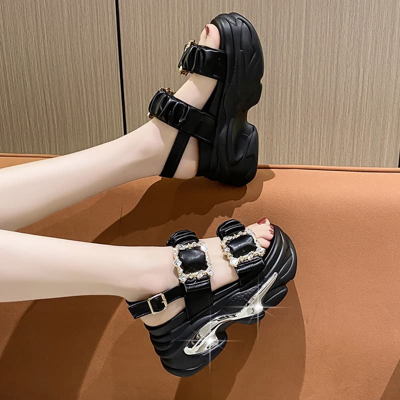 【宝石風バックル×波型デザイン×厚底9.0cm】厚底軽量サンダル