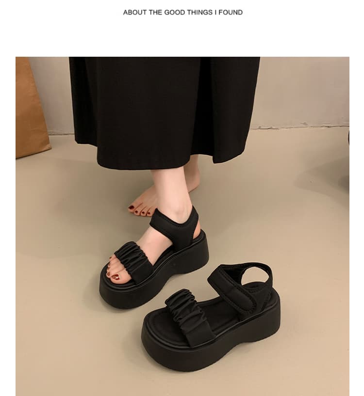 【マジックテープ調整式 × 軽量 × 厚底7cm】厚底軽量サンダル