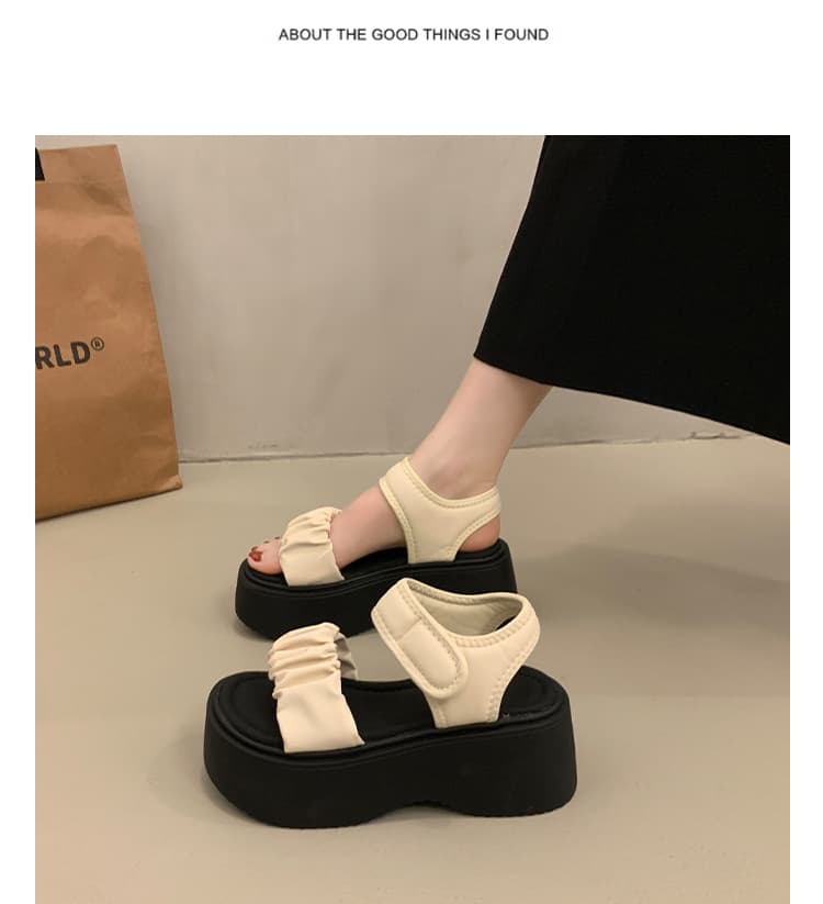 【マジックテープ調整式 × 軽量 × 厚底7cm】厚底軽量サンダル