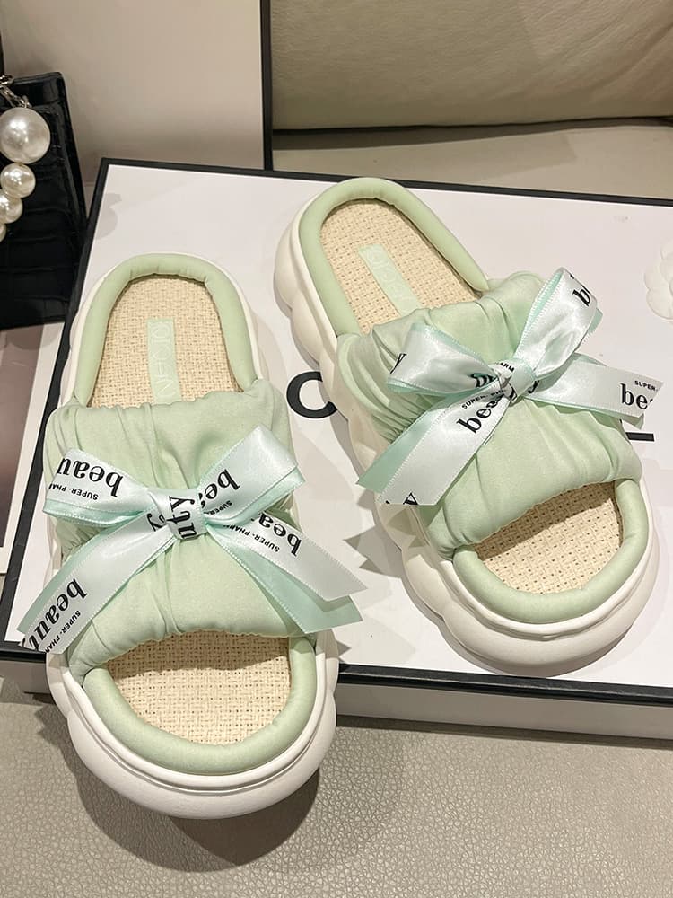 ふわもこ×リボン厚底サンダル｜肌触り抜群でおしゃれルームコーデに最適