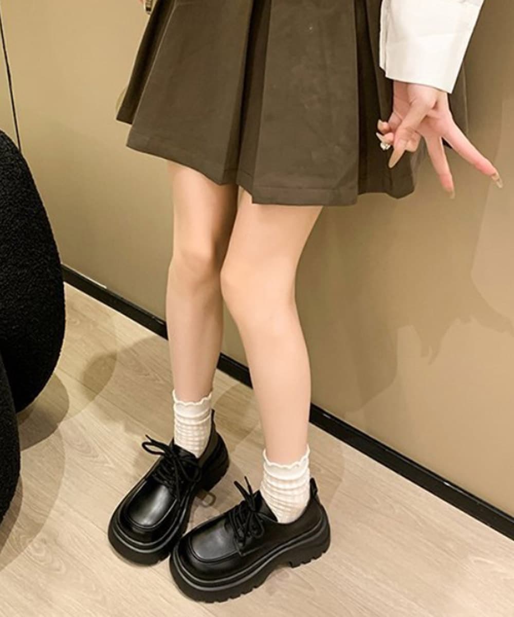 【スクエアトゥ×レースアップ×韓国風】+7cm厚底脚長ローファー
