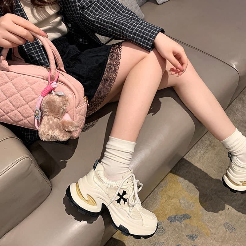 【クロスモチーフ×通気性メッシュ×韓国風】+6cm厚底脚長スニーカー
