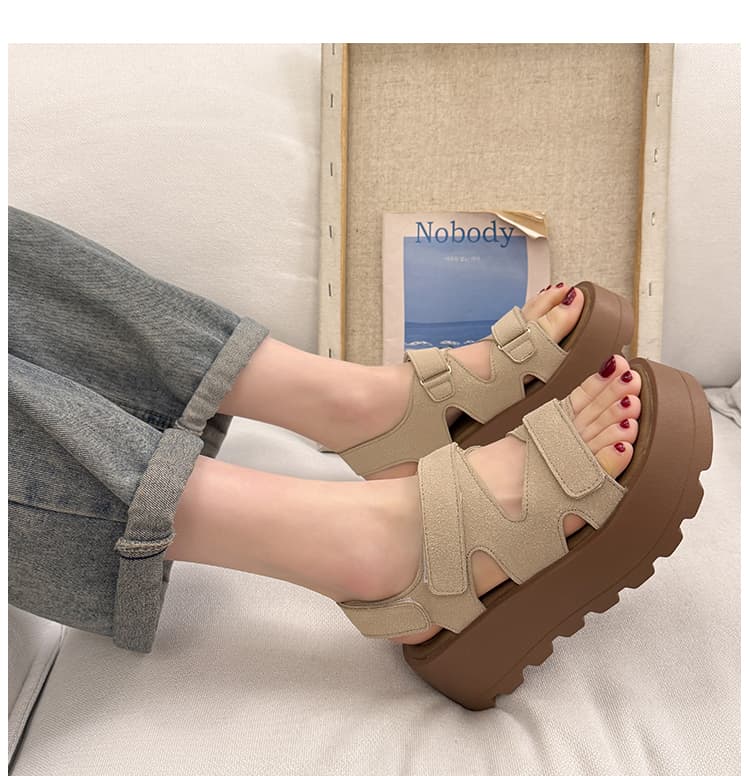 【スエード素材 × 凹凸ソール × 厚底7cm】厚底クッション性サンダル