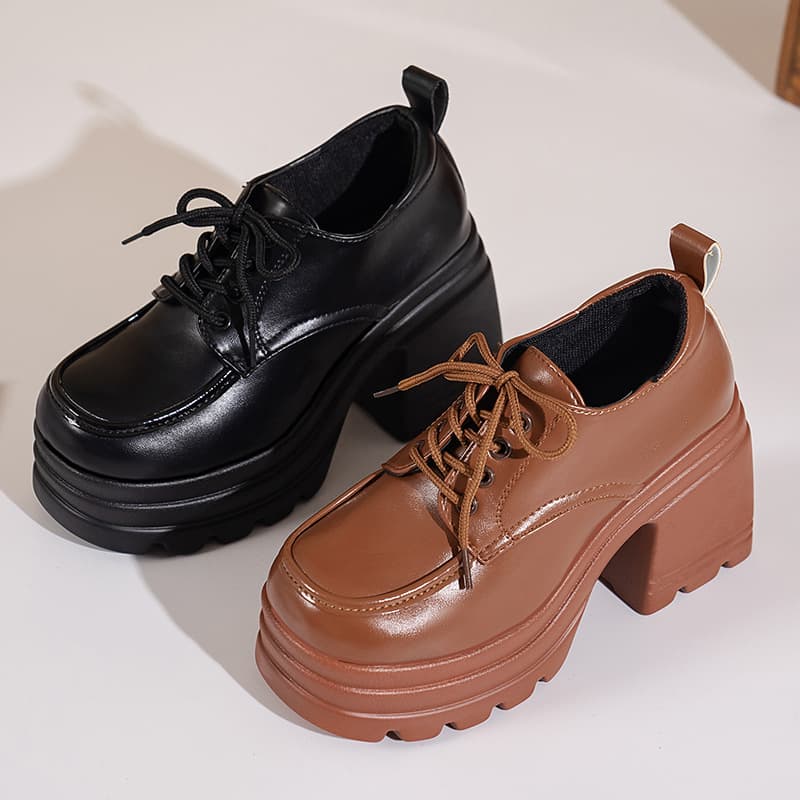 【編み上げ×脚長効果×モード】+6.5cm厚底 スタイルアップショートブーツ