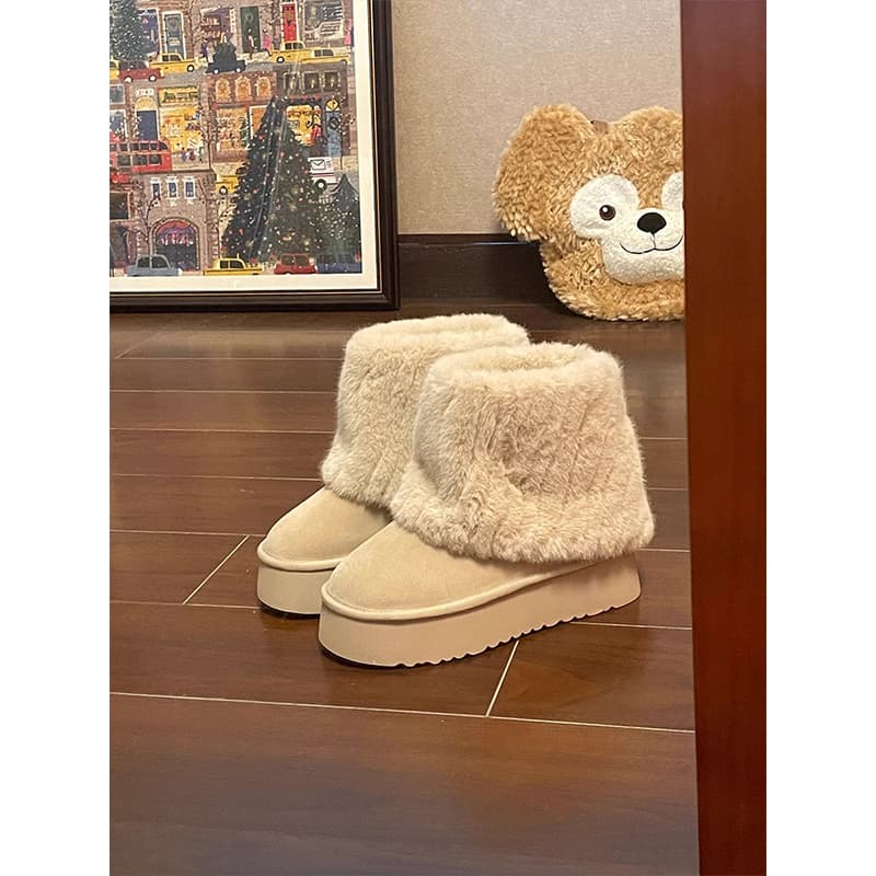 厚底ムートンブーツ ふわもこ素材×スタイルアップ×冬映え