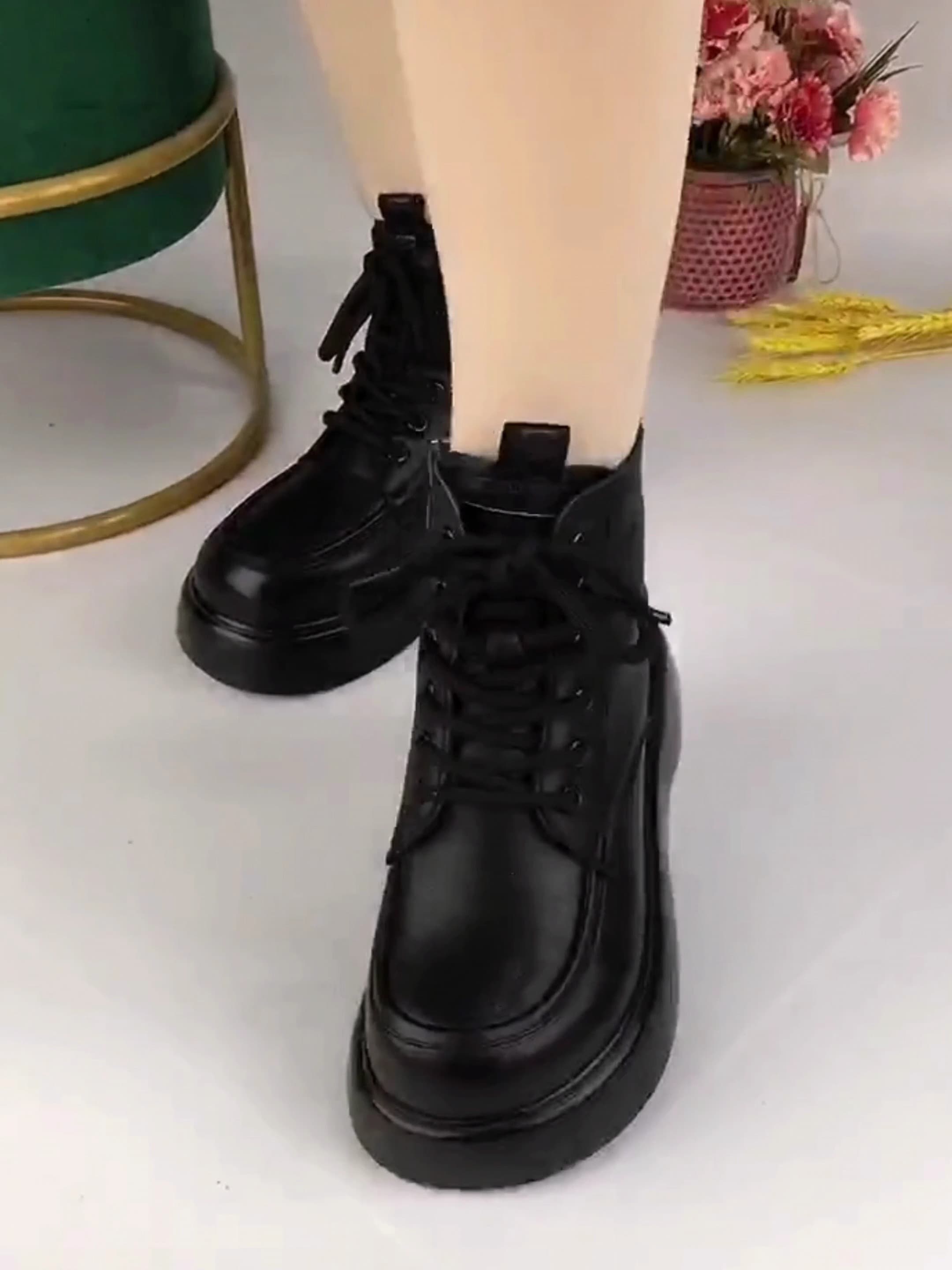 【レースアップ×5cm厚底】ClassicLaceショートブーツ｜定番×快適×スタイルアップ