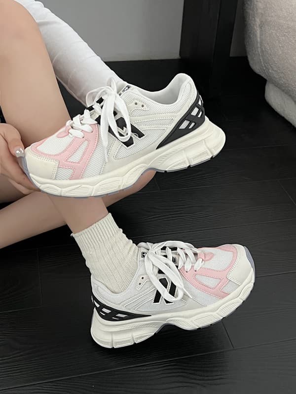 【厚底3.5cm×通気性】レディースメッシュスニーカー｜快適×脚長×シンプルデザイン