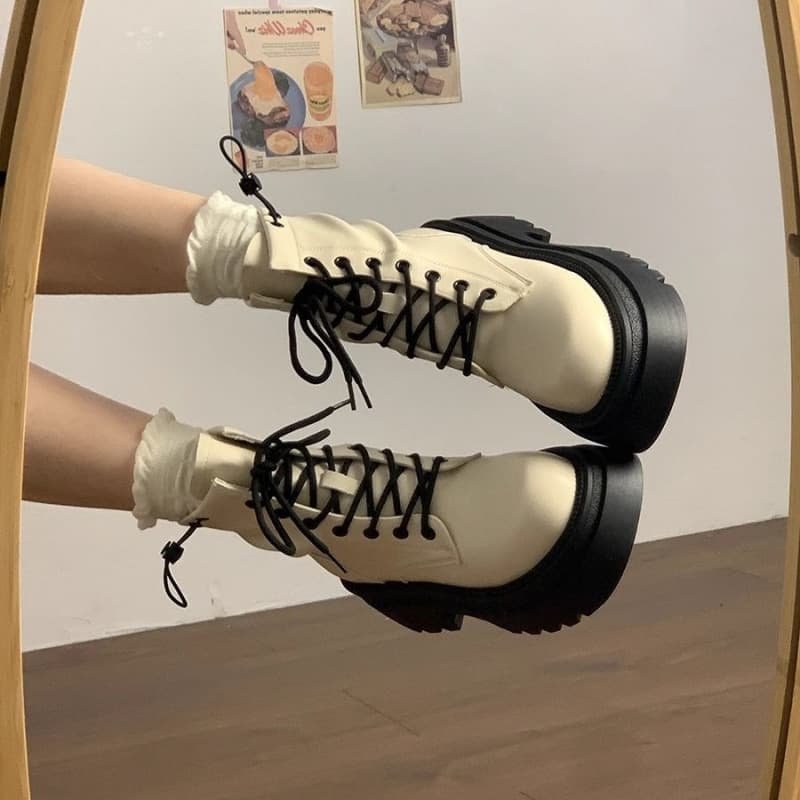 【レースアップ×安定チャンキー×韓国系】4.0cm厚底ブーツ