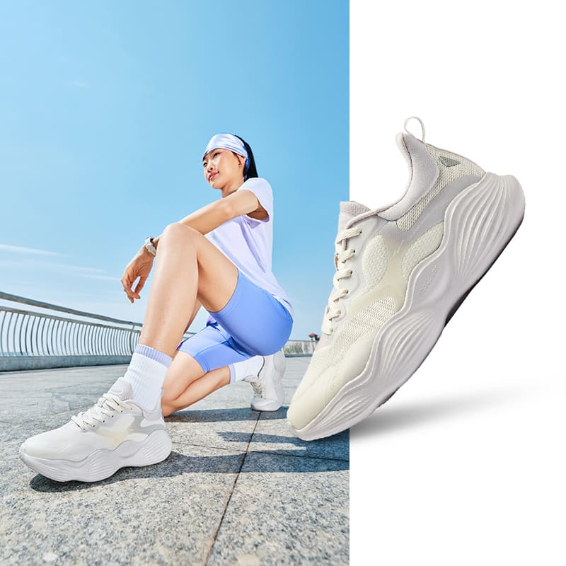 ふわステップ厚底ランニングシューズ｜通気メッシュ×衝撃吸収で快適運動