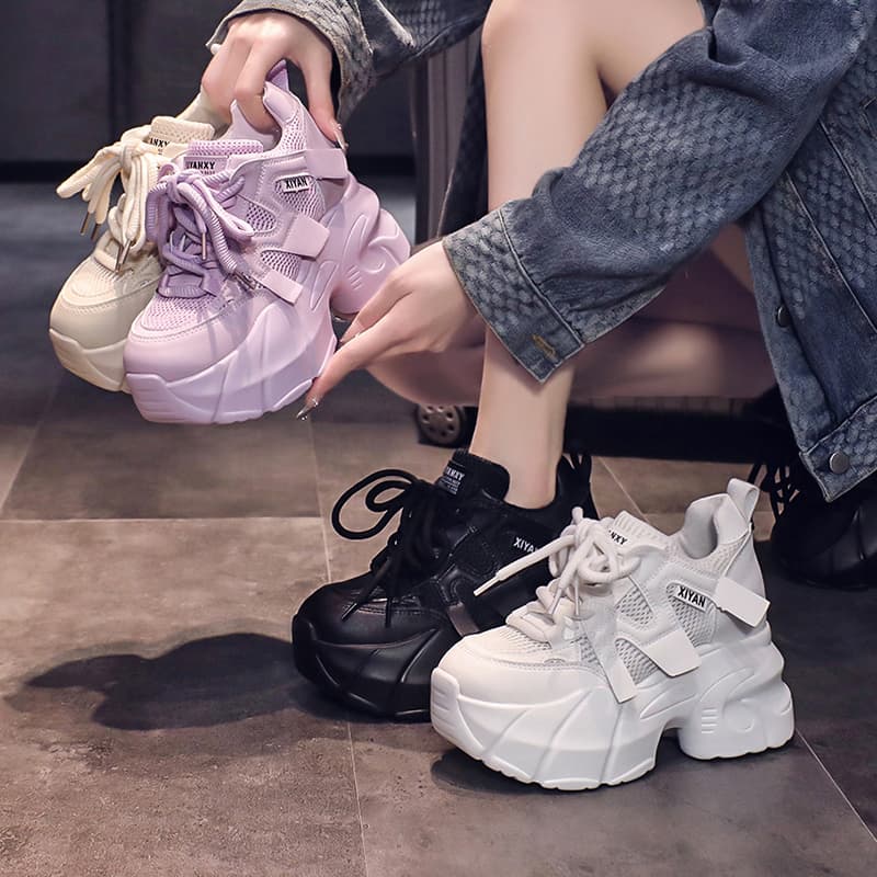 【全面メッシュ×軽量クッション×韓国系】+5.5cm厚底スニーカー｜ホワイト/ブラック/パープル・24.5cm対応