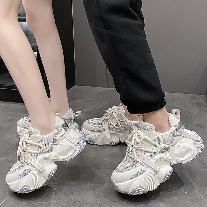 【波型デザイン × 光沢素材 × 厚底5cm】厚底軽量スポーツシューズ