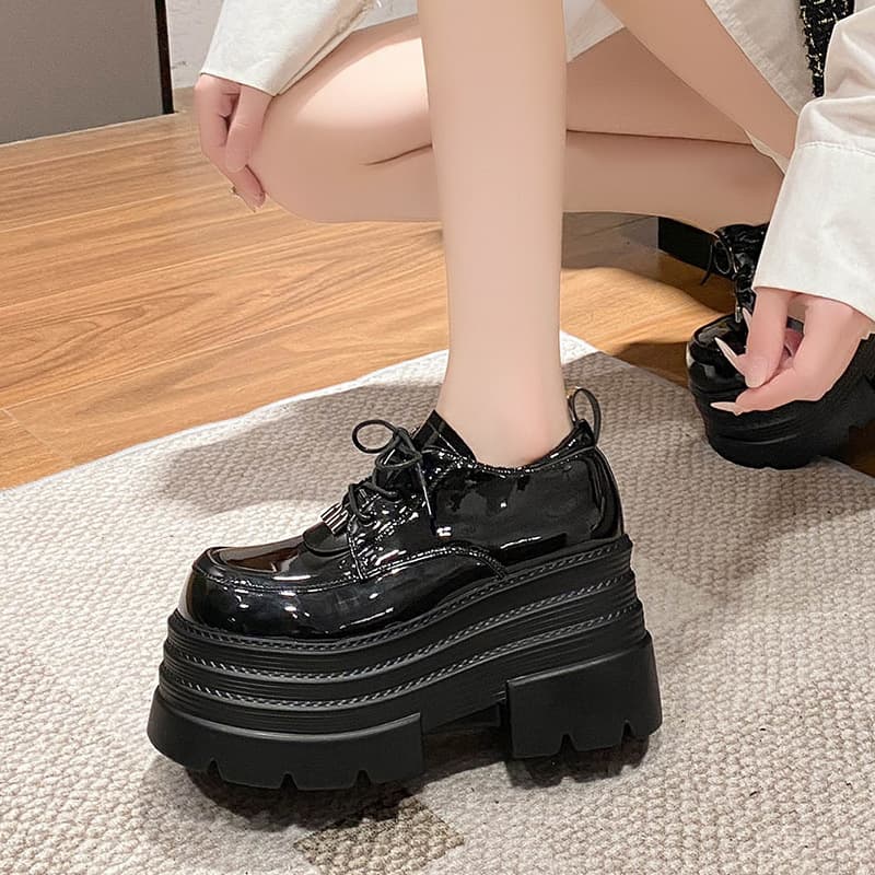 【厚底×パテント×重厚ソール】リッチローファー|2色展開・24.5cm対応