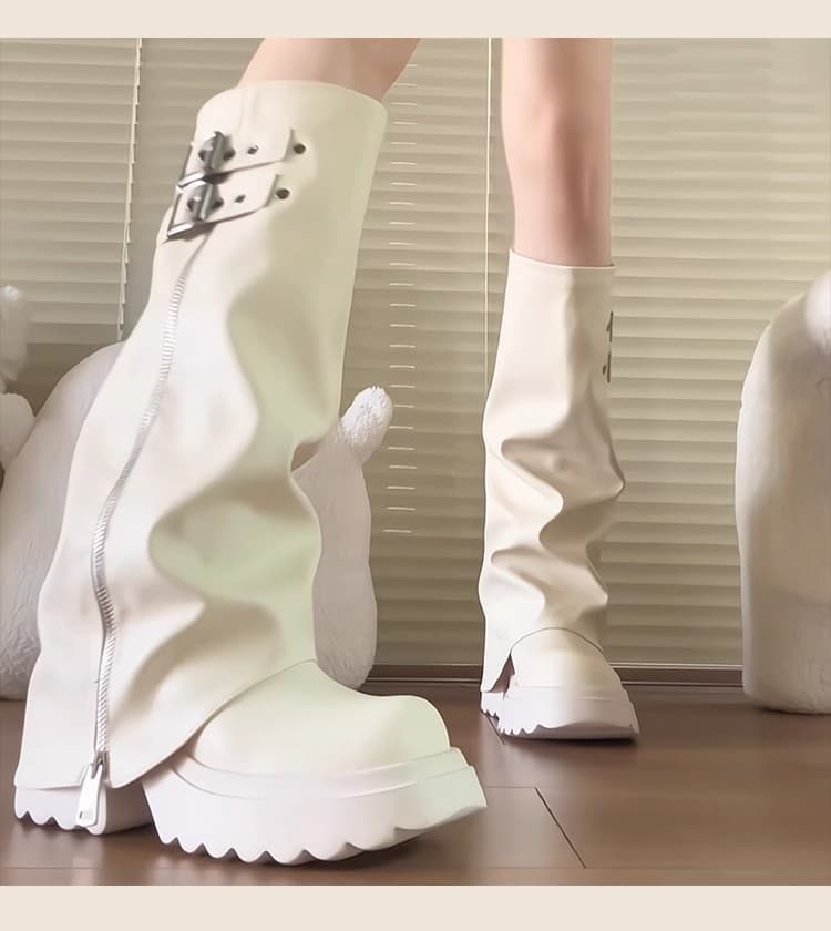 ベルト×ジッパー厚底ロングブーツ|シワ加工×波デザインで個性派スタイルに