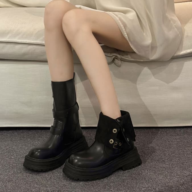 【厚底×ベルト×安定設計】ミドルブーツ|5.5cmヒール・2色展開・トレンド対応