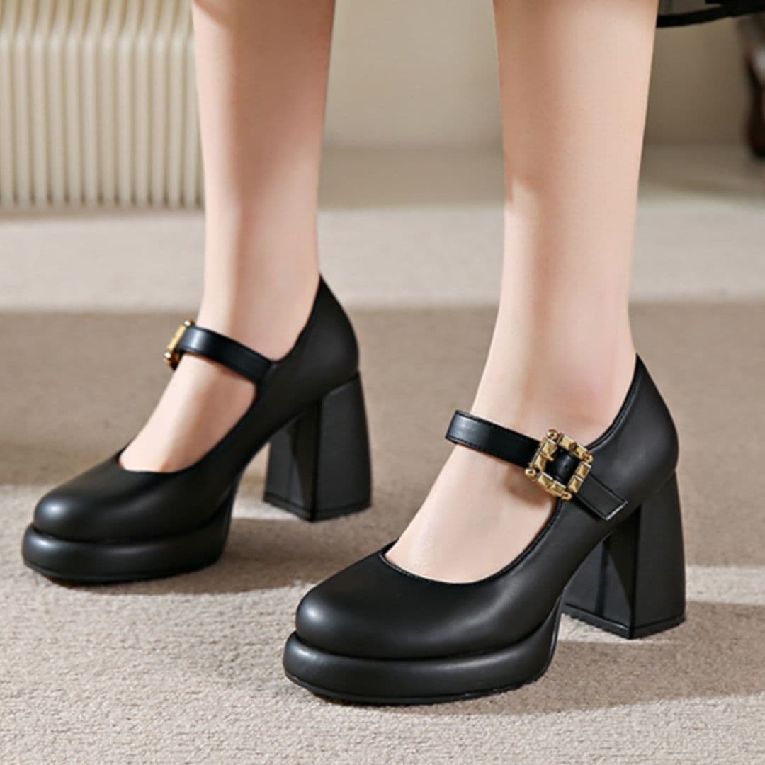 【アンティーク金具 × クラシカルローファー × 厚底8.5cm】厚底ストラップパンプス