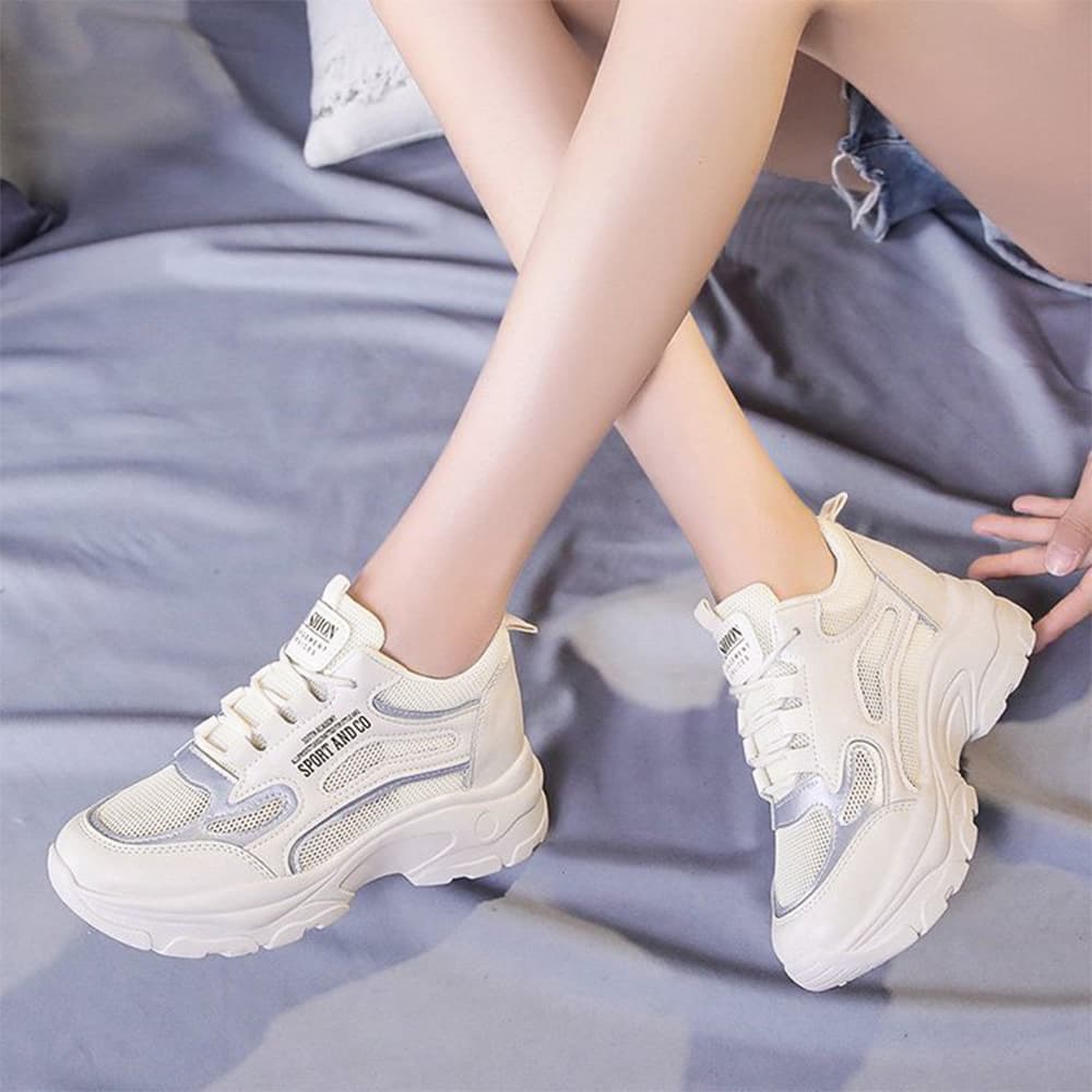 【通気メッシュ×軽量クッション×脚長シルエット】+6.5cm厚底 レディースメッシュスニーカー