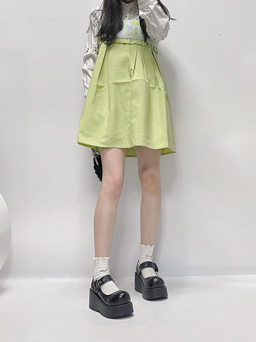 装飾ストラップ×厚底メリージェーン|個性派映えパンプス
