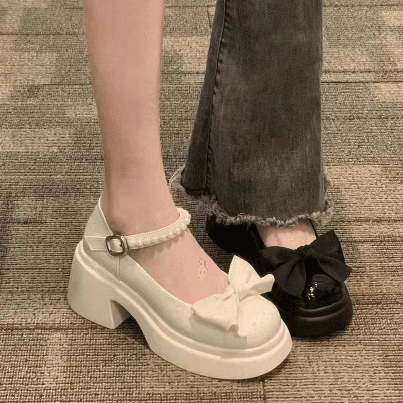 真珠 リボン パンプス 厚底 「パールストラップ&リボン装飾」「丸いつま先 クッション性◎」「太ヒール 安定感」
