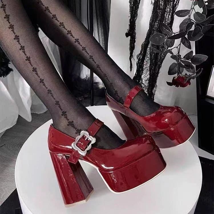【装飾金具×アンクルストラップ×クラシック系】+8.5cm厚底脚長パンプス