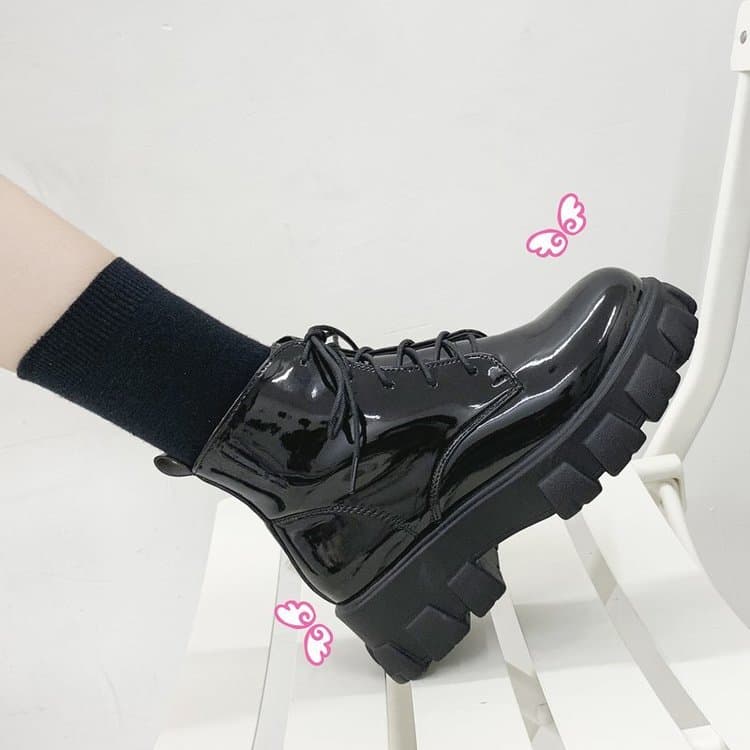 【合皮素材×安定感×厚底6.5cm】厚底保温ブーツ